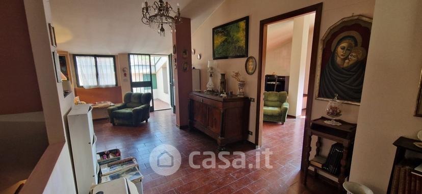 Appartamento in Via Chiantigiana — foto 16 di 38