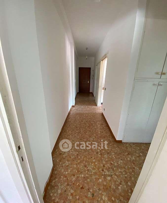 Trilocale in Via Privata Trasimeno 22 /1 — foto 8 di 21