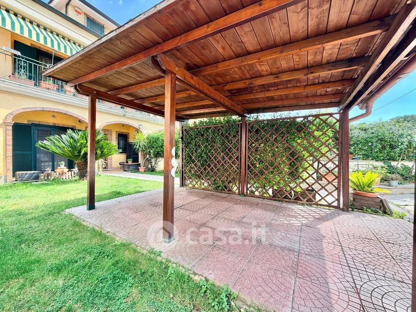 Villa in Via Lago di Como 22 — foto 53 di 82