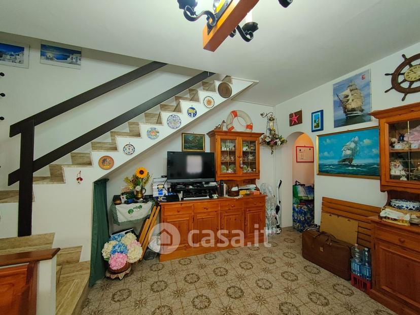 Trilocale in Via Gabriele Marini — foto 11 di 33