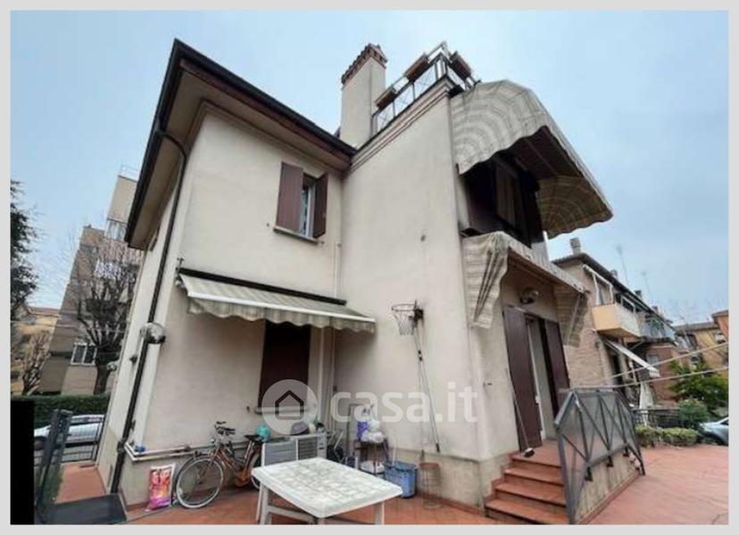 Appartamento in Via Andrea da Faenza — foto 8 di 34