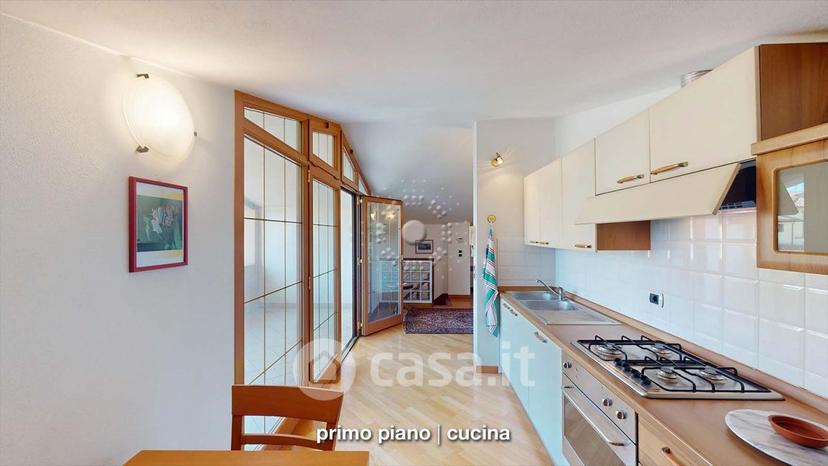 Villa in Via Arno 10 — foto 39 di 64