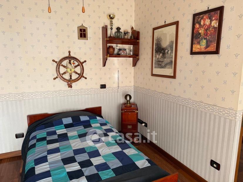 Villa in Via Eschilo — foto 18 di 37