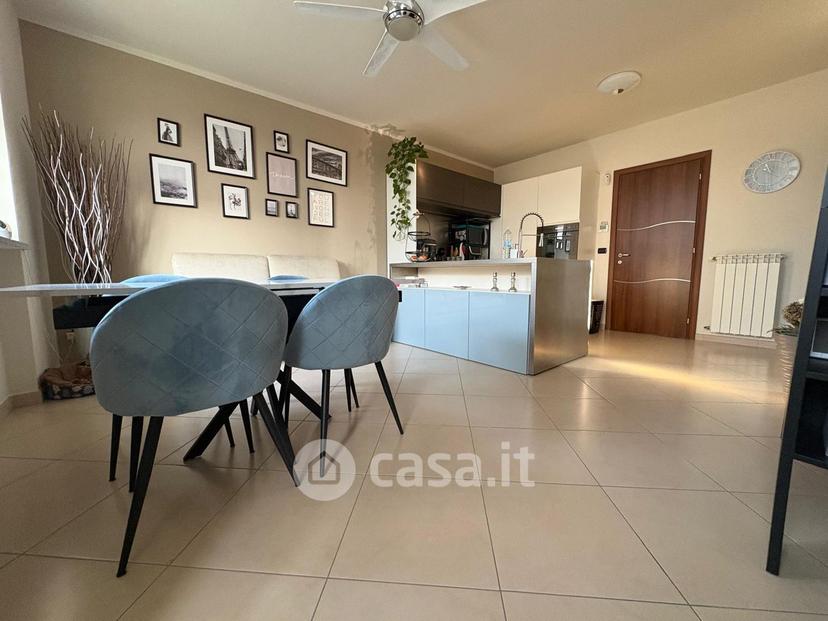 Villa in Viale Europa — foto 21 di 64