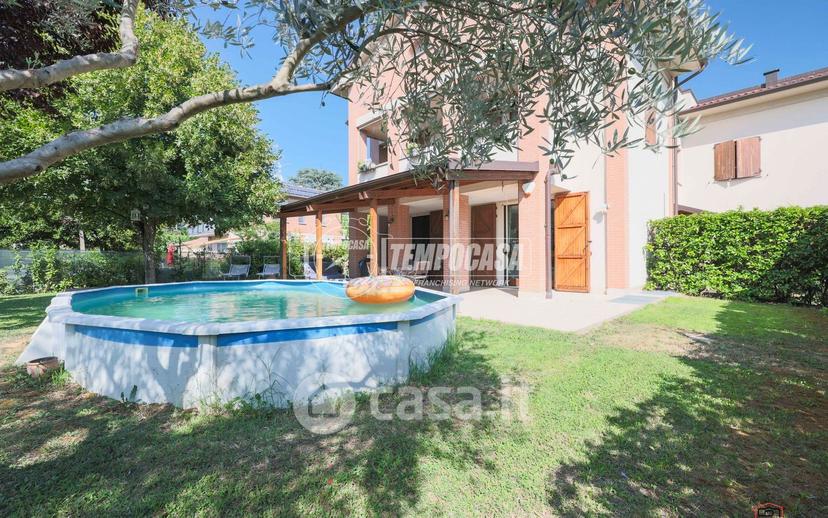 Appartamento in Via Colunga — foto 8 di 44