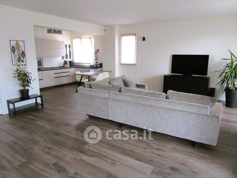 Trilocale in Via Don Luigi Sturzo 19 — foto 5 di 49
