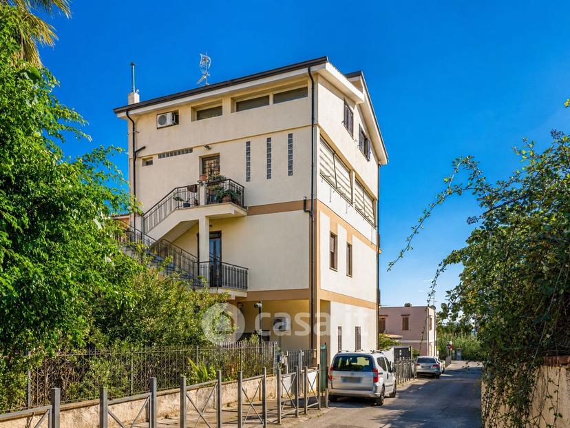 Trilocale in Via Ortigara 10 — foto 8 di 27