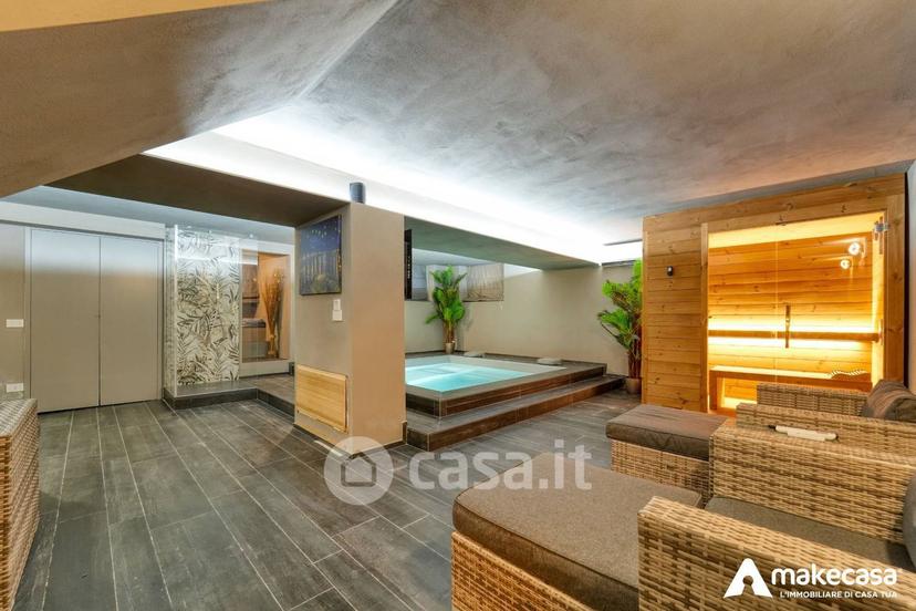Villa in Via Giuseppina Biggiogero 1 — foto 25 di 33