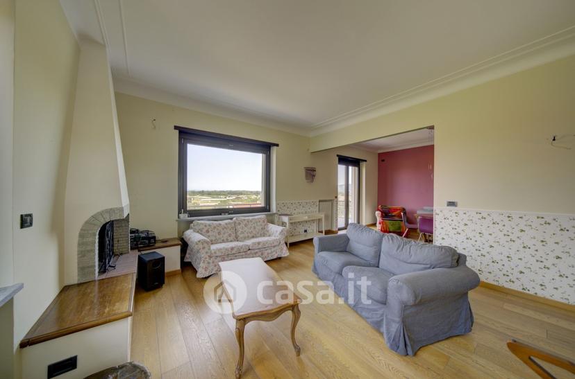 Villa in Via Casale 320 — foto 36 di 51