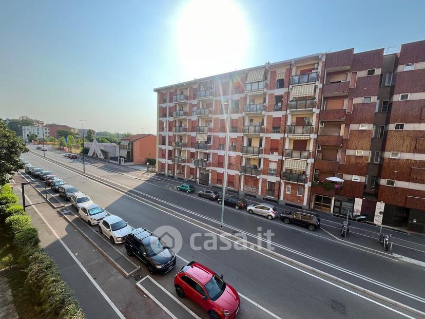 Trilocale in Viale Antonio Gramsci 602 — foto 14 di 35