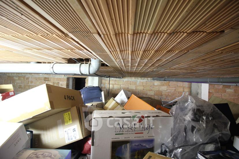 Trilocale in Via Beniamino Gigli — foto 8 di 34