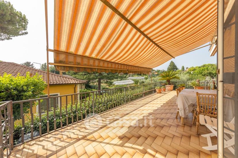Villa in Via Poggio Fiorito — foto 72 di 72