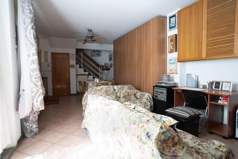 Appartamento in Via Jacopo della Quercia 50053 — foto 5 di 35