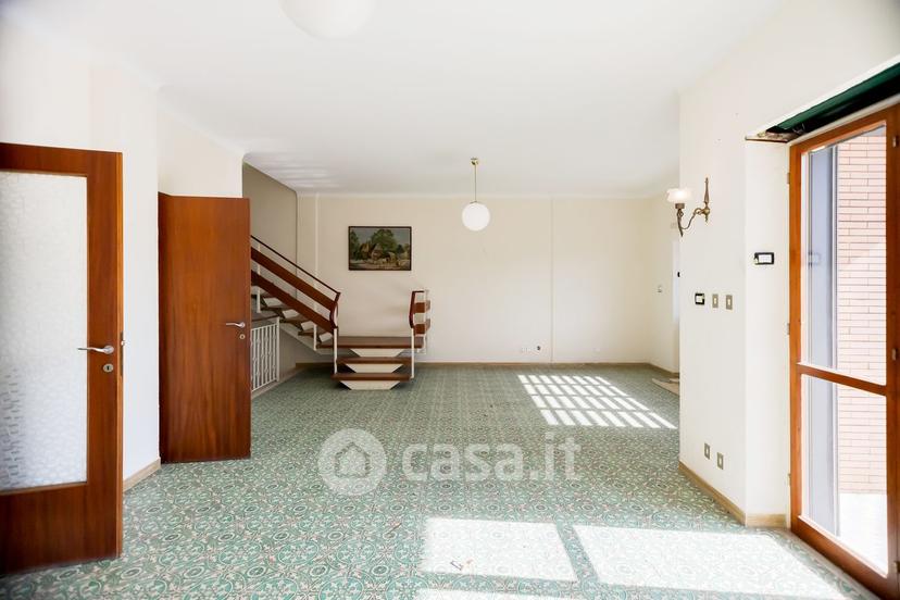 Villa in Via delle Margherite 3 — foto 21 di 27