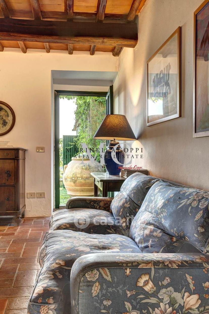 Villa in Piazza Giacomo Matteotti — foto 38 di 48