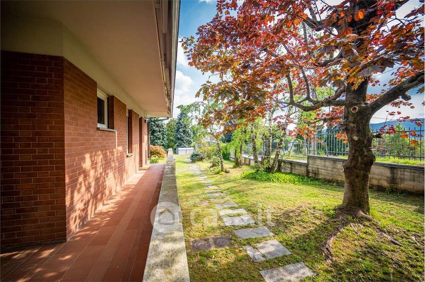 Villa in Strada Truc Carlevè — foto 18 di 73