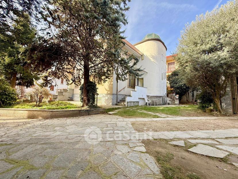 Villa in Via Giuseppe Parini 5 — foto 76 di 86