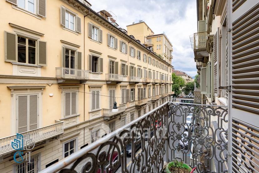 Quadrilocale in Via San Quintino 17 — foto 12 di 39
