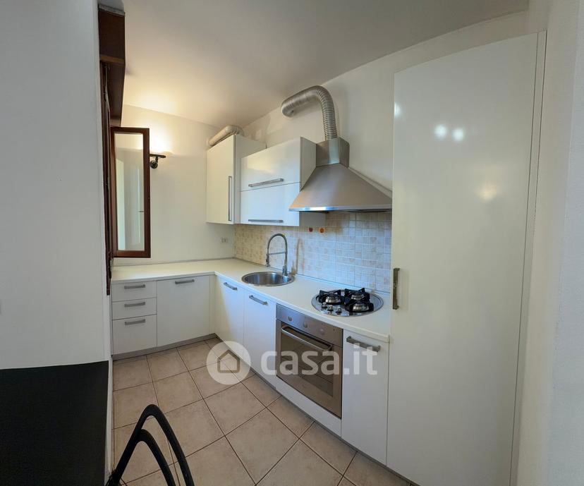 Bilocale in Via Costruttori di Pace 3 — foto 10 di 46