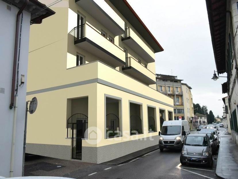 Trilocale in Via A. Gramsci 541 — foto 32 di 46