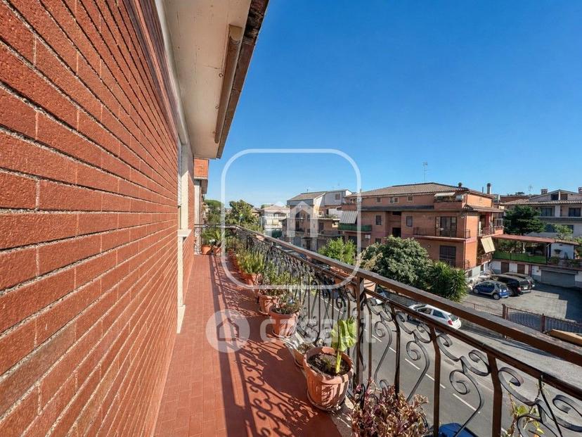 Appartamento in Via Rometta 42 — foto 13 di 34