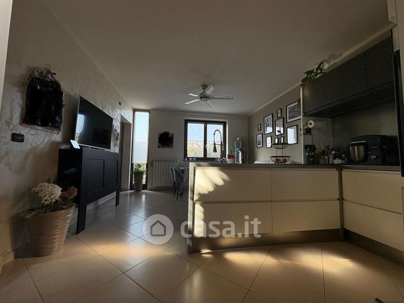 Villa in Viale Europa — foto 20 di 64