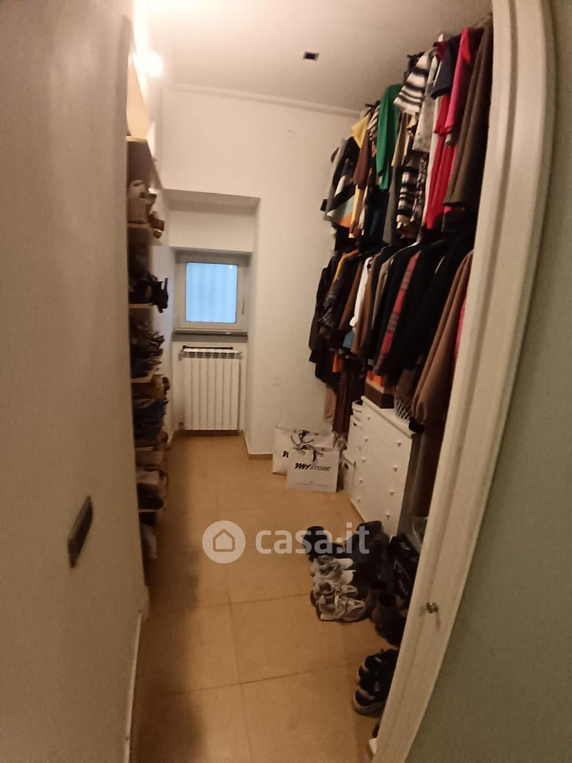 Trilocale in Via Vittoria Colonna — foto 19 di 39