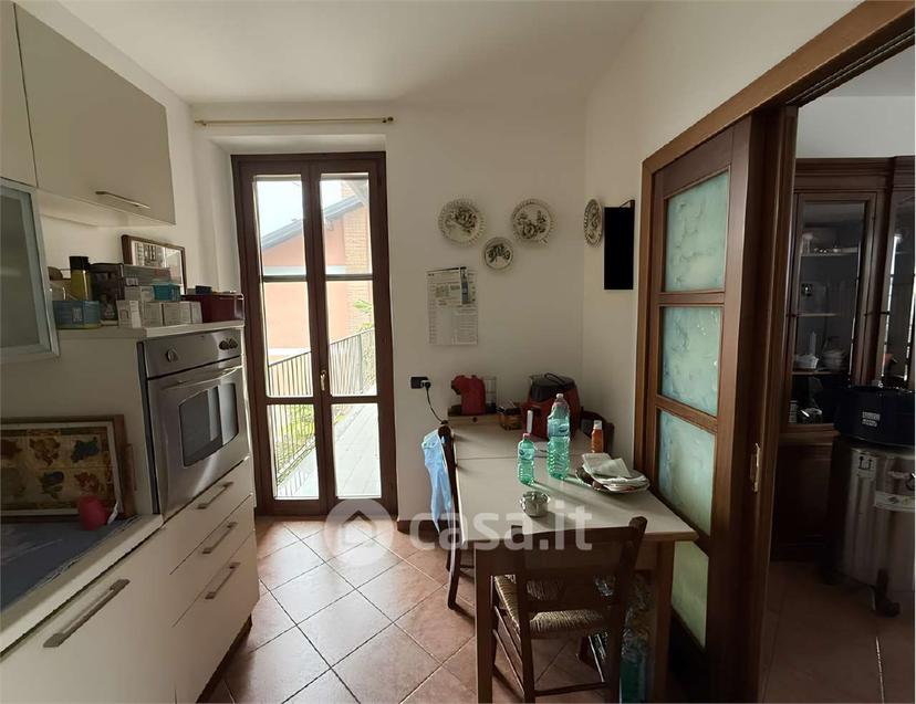 Trilocale in Via Claudio Treves 18 — foto 4 di 13