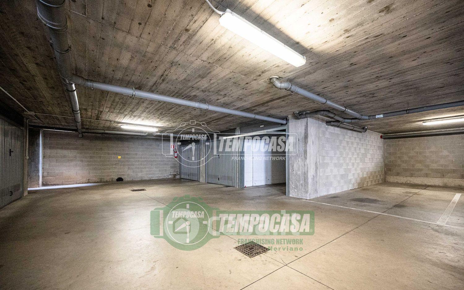 Trilocale in Via Alberto da Giussano 4