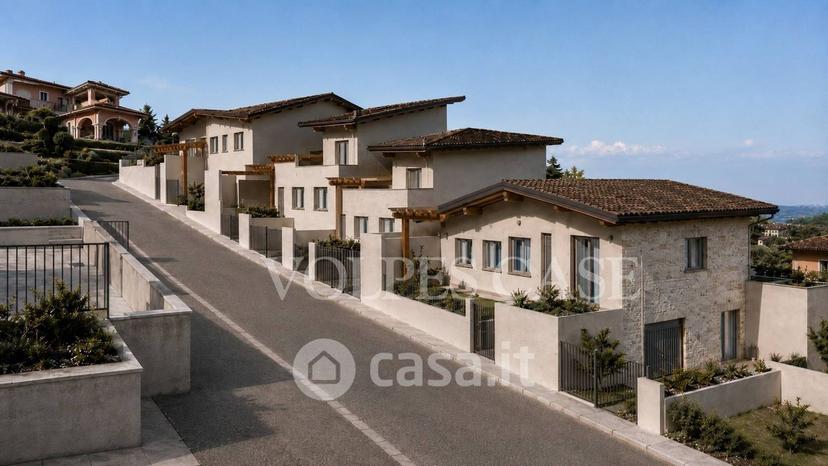 Villa in Via Emilia