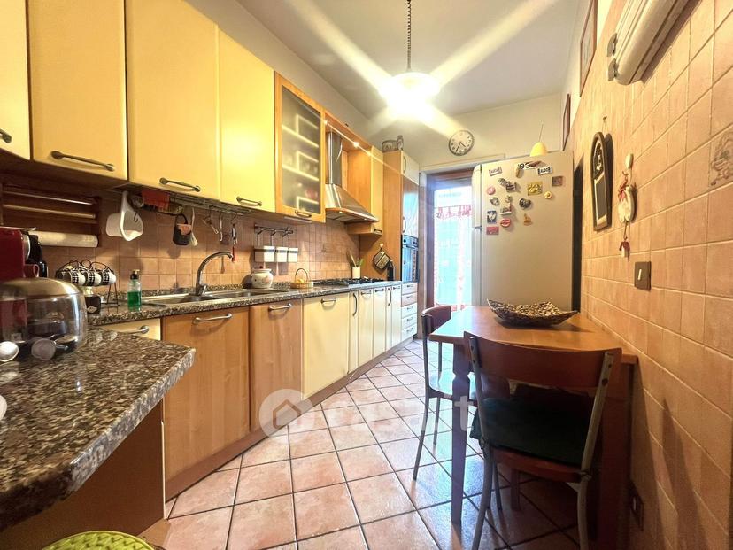 Quadrilocale in Via Ugo Ojetti — foto 20 di 37