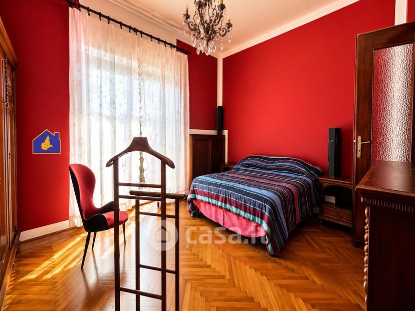 Villa in Via Cadore — foto 27 di 37