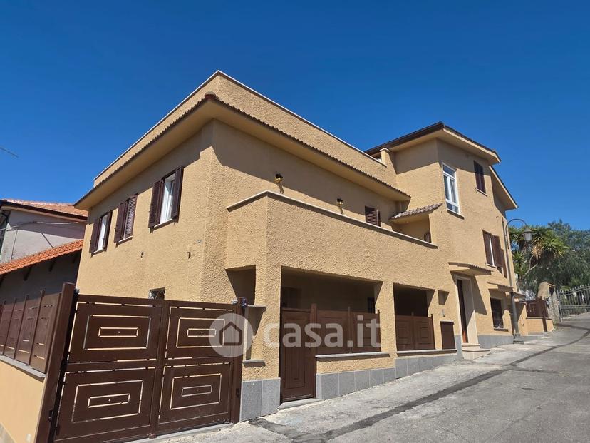 Trilocale in Largo Sant'Eugenio 29 — foto 16 di 26