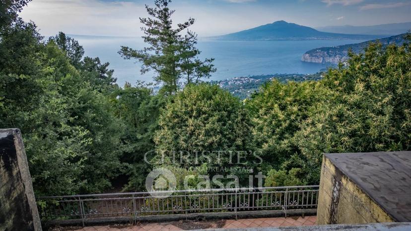 Villa in Corso Italia — foto 18 di 18