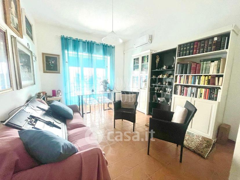 Trilocale in Via dei Mughetti 23 — foto 9 di 27