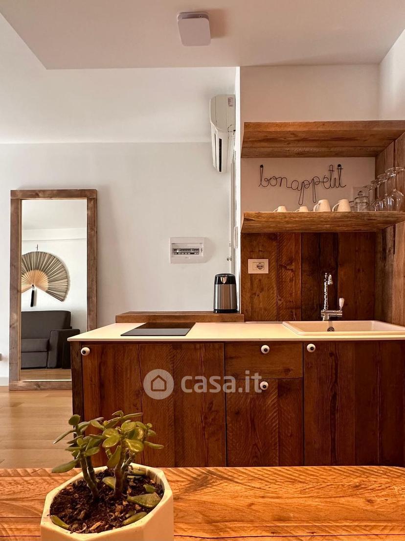 Trilocale in Via Faenza — foto 10 di 17