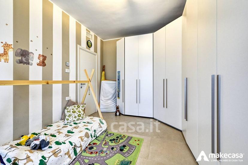 Quadrilocale in Via delle Rose 5 — foto 17 di 31