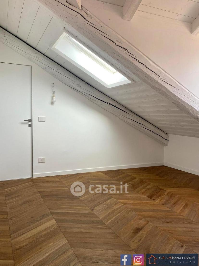 Trilocale in Via Vitaliano Donati 29