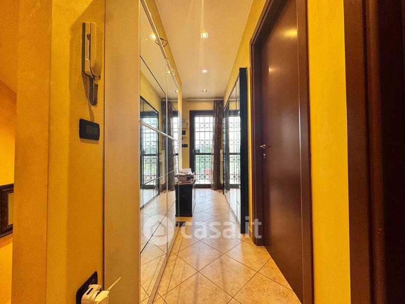 Villa in Via Lago di Como 22 — foto 51 di 82