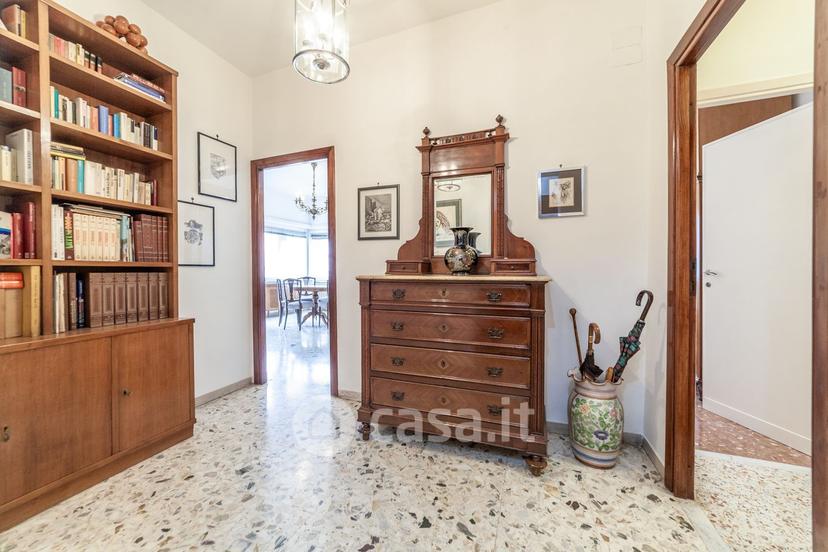 Quadrilocale in Via Pomposa 11 — foto 20 di 34