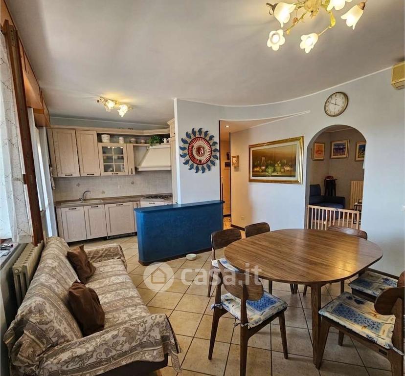 Quadrilocale in Via Ginibissa 70 — foto 8 di 27