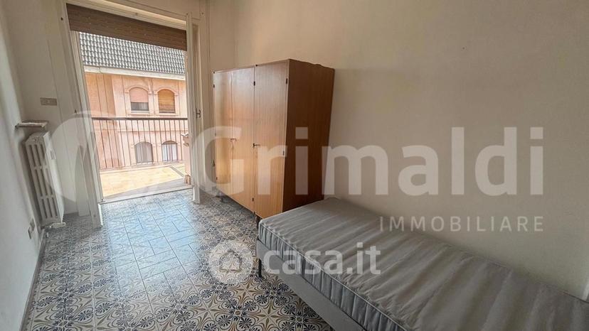 Quadrilocale in Via Cassolnovo 7 — foto 17 di 35