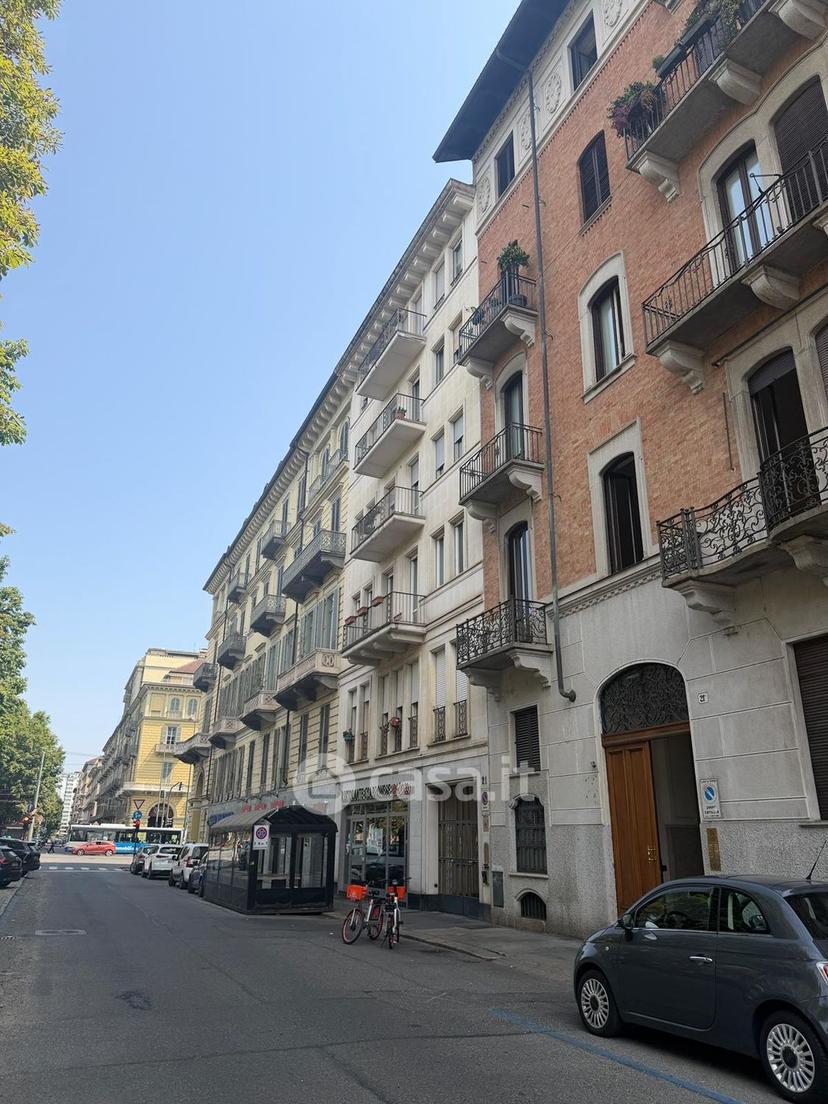 Trilocale in Corso Re Umberto 21 Bis — foto 6 di 34