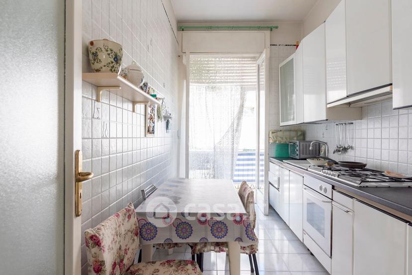 Bilocale in Via Luigi Martucci 51 — foto 6 di 24