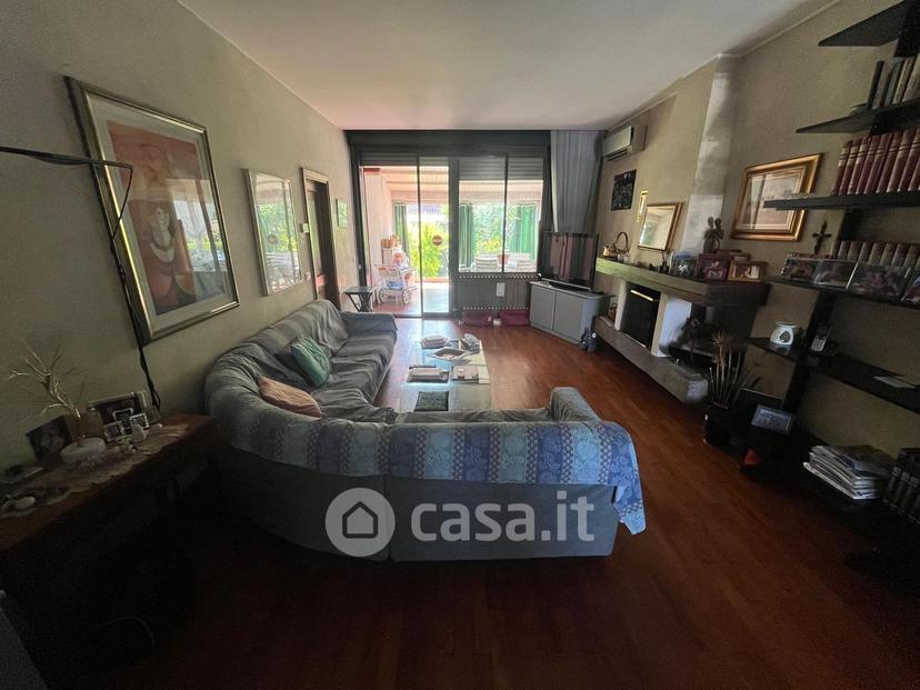 Villa in Via Val d'Ossola — foto 39 di 49