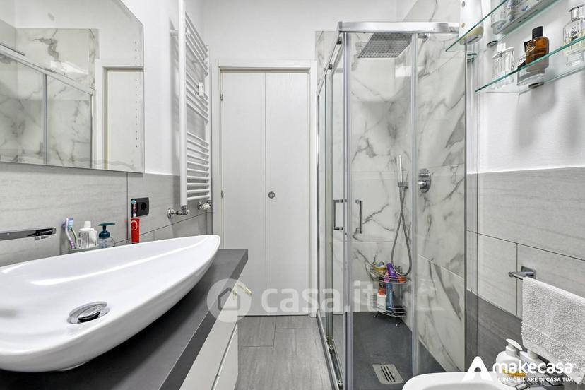 Trilocale in Via F. Cordoni 6 — foto 18 di 24