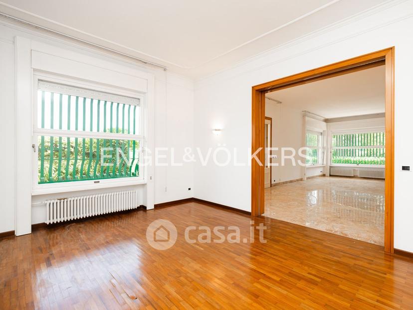 Villa in Via Campescolo — foto 10 di 39