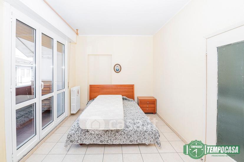 Bilocale in Via dei Pini 11 — foto 5 di 23