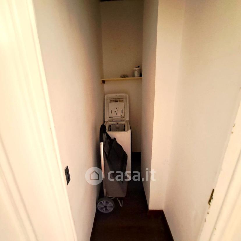 Trilocale in Via Aniello Falcone 46 — foto 5 di 19