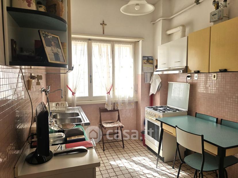 Trilocale in Viale Adriatico — foto 10 di 30